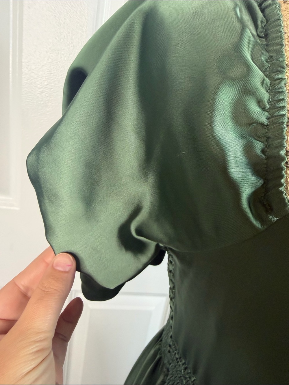 Free People Green Satin Puff Sleeve Tiered Maxi Dress Size M NWOT - Picture 6 of 16